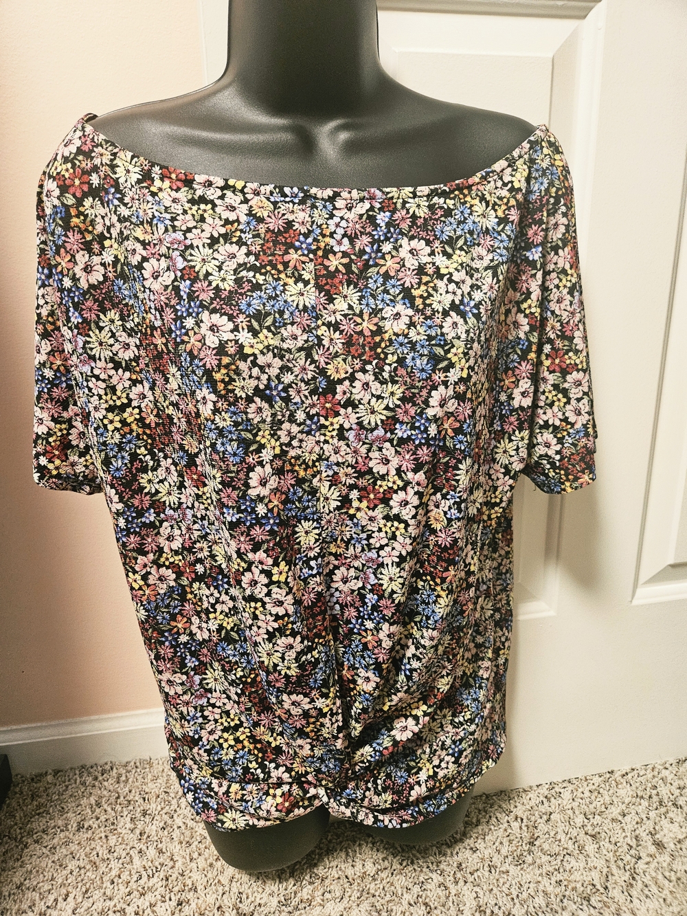 Daytrip Black Floral Off-Shoulder Twist Hem Top